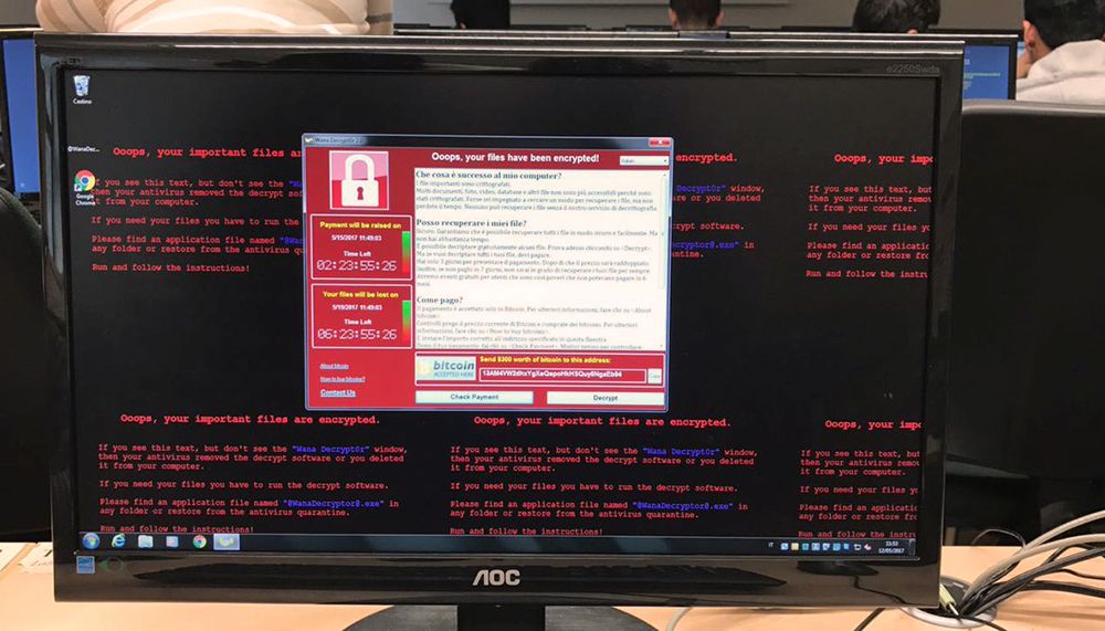 A new virus launched by bitcoin extortionists affected 36 000 computers worldwide (2)